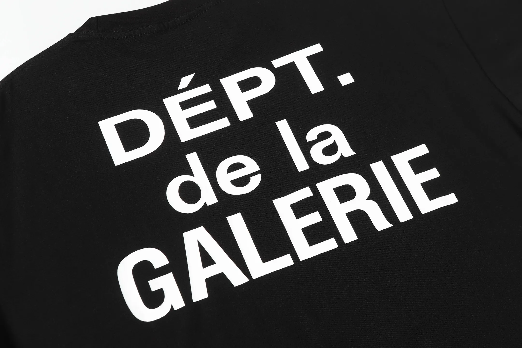 GALLERY.DEPT Summer new short-sleeved model number: D3307P104 Color: black apricot Size: S M L XL